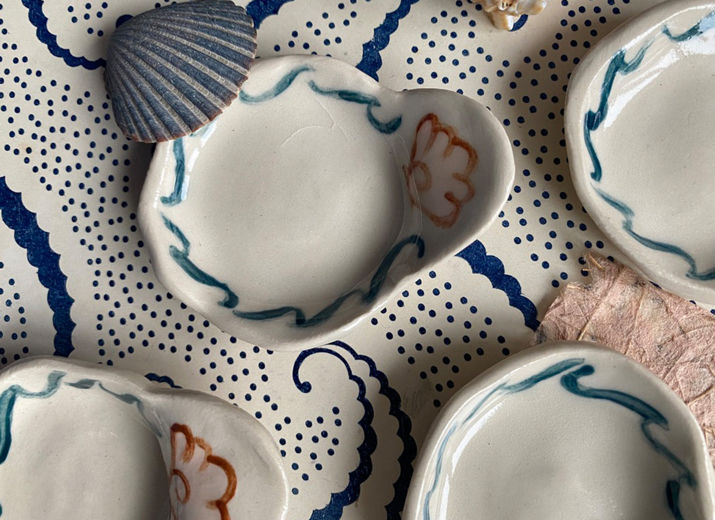 Shell with Wave Ring Dish